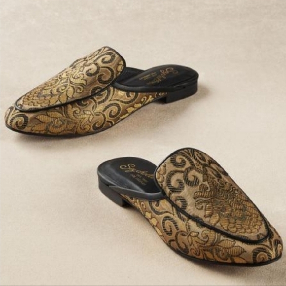 Rich Gold Brocade Seychelles x Anthro Mules - Picture 2 of 6